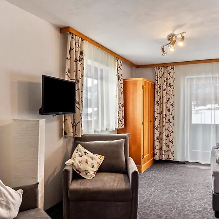 2 Haus Am Laerchenhang * Leutasch