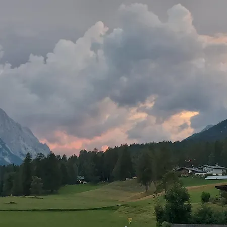 2 Haus Am Laerchenhang Appartement Leutasch